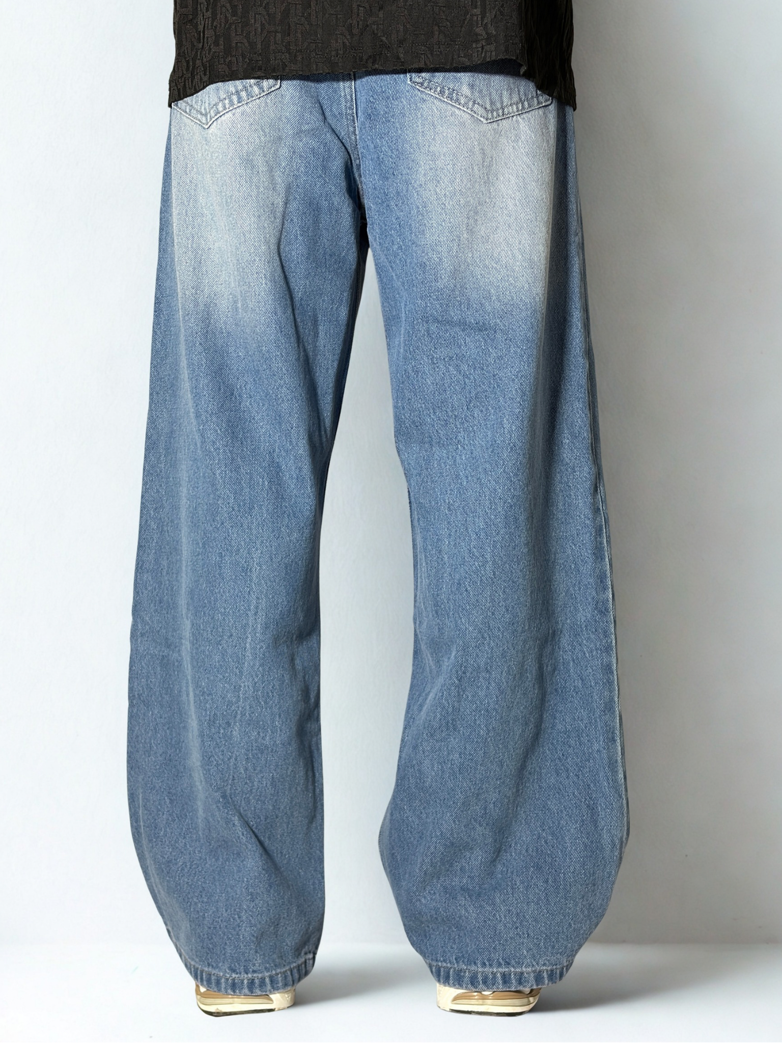 SKY FALL CUT | WIDE